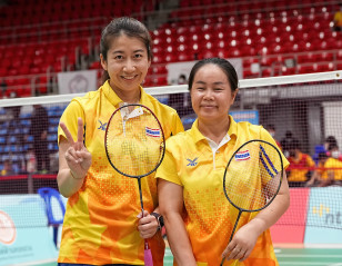 Thai Para: Golden Girls Srinavakul and Saensupa