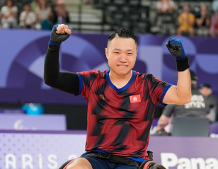 New Para Badminton AC Chair